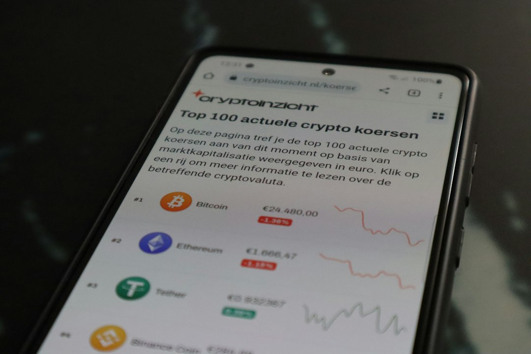SBI証券 楽天証券 どっち